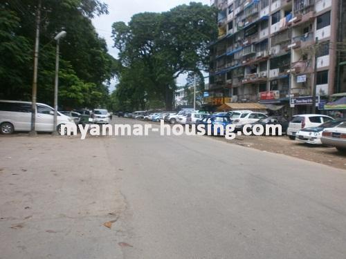 မြန်မာအိမ်ခြံမြေ - ရောင်းမည် property - No.2831 - N/A - View of the street.