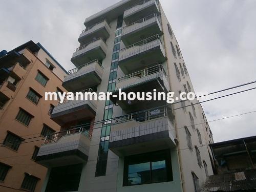 ミャンマー不動産 - 売り物件 - No.2849 - An apartment for sale near strand road! - View of the building.