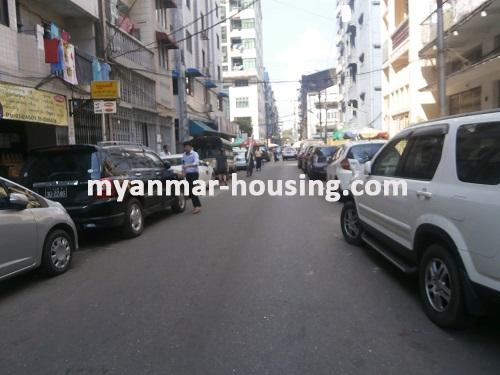Myanmar real estate - for sale property - No.2911 - Good apartment now for sale in Lanmadaw! - View of the street.