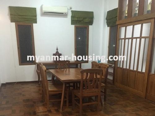 ミャンマー不動産 - 売り物件 - No.2966 - Nice Landed House with Spacious Compound for Sale near Inya Lake! - View of the dinning room.