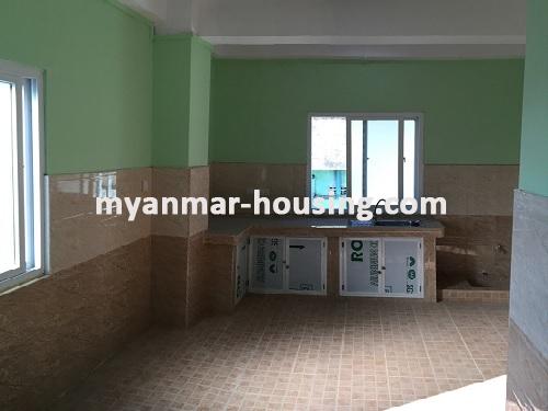 缅甸房地产 - 出售物件 - No.2982 - Well-decorated apartment for sale in Tamwe! - View of the kitchen room.