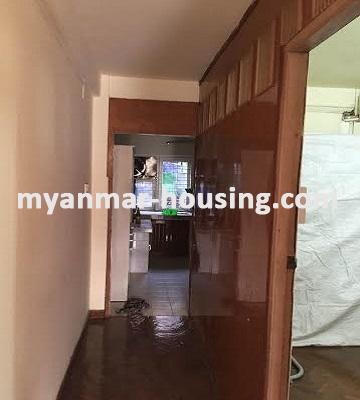 မြန်မာအိမ်ခြံမြေ - ရောင်းမည် property - No.2997 - ဗဟန်းထဲတွင်တိုက်ခန်းတစ်ခန်းရောင်းရန်ရှိသည်။ - 