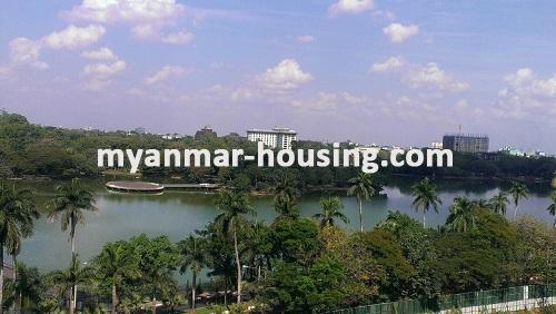 မြန်မာအိမ်ခြံမြေ - ရောင်းမည် property - No.2998 - ကရဝိတ်ကိုမြင်ရသည့်ကွန်ဒိုအခန်းကောင်းတစ်ခန်းရောင်းရန်ရှိသည်။ - 