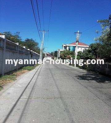缅甸房地产 - 出售物件 - No.3016 - A Landed house for sale in Mayangone Township. - View of the road