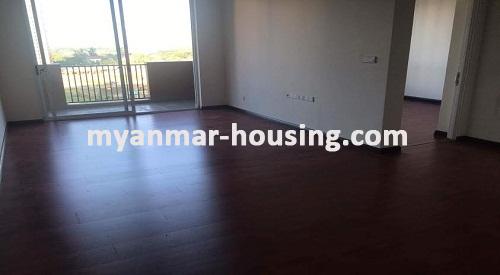 缅甸房地产 - 出售物件 - No.3031 - Standard decorated Condo room for sale in Star City.  - View of the Living room