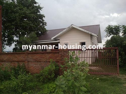 မြန်မာအိမ်ခြံမြေ - ရောင်းမည် property - No.3059 - နေပြည်တော် ဒက္ခိဏမြို့တွင် တစ်ထပ်တိုက်လုံးချင်းရောင်းရန်ရှိပါသည်။ - View of the house