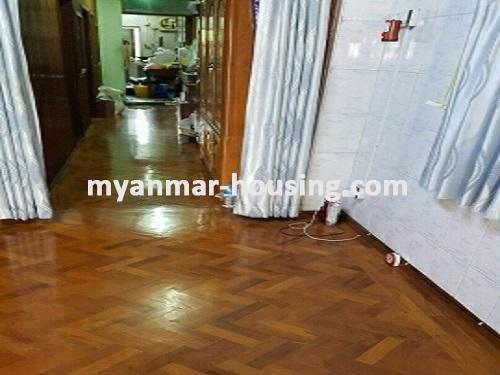 မြန်မာအိမ်ခြံမြေ - ရောင်းမည် property - No.3063 - တာမွေ အောင်မင်္ဂလာလမ်းတွင် တိုက်ခန်းရောင်းရန်ရှိသည်။ - hallway to kitchen