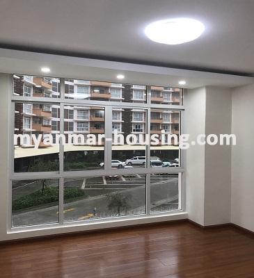 缅甸房地产 - 出售物件 - No.3069 -      A Condominium apartment for sale in Star City. - View of the Bed room