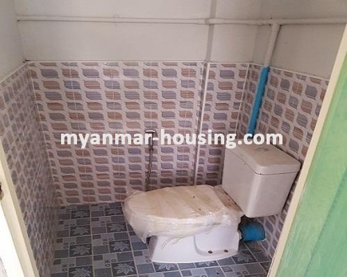 Myanmar real estate - for sale property - No.3078 - An apartment room for sale near in Hledan Centre. - View of the toilet and bathroom