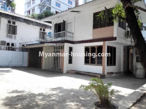 Myanmar real estate - for sale property - No.3099 - Landed House for sale in Bahan Township. - View of the building