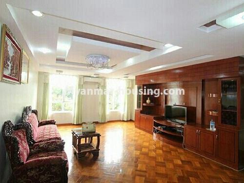 缅甸房地产 - 出售物件 - No.3104 - Condo room for sale in Shwe Pa Dauk Condo. - View of the living room