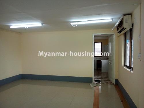 Myanmar real estate - for sale property - No.3112 - Good apartment for sale in Pabedan Township. - View of the room