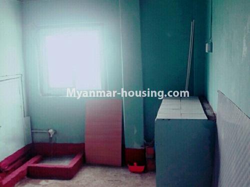 ミャンマー不動産 - 売り物件 - No.3129 - Apartment for slae near Kandaw Gyi Lake, Tarmway! - kitchen view