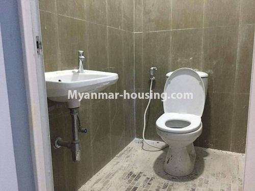 Myanmar real estate - for sale property - No.3133 - New condo room for sale in Mayangone! - bathroom