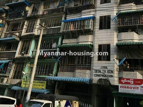 Myanmar real estate - for sale property - No.3138 - Apartment for sale in Tarmway! - 
