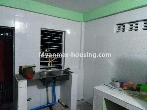 Myanmar real estate - for sale property - No.3139 - Apartment for sale in Tarmway! - kitchen 
