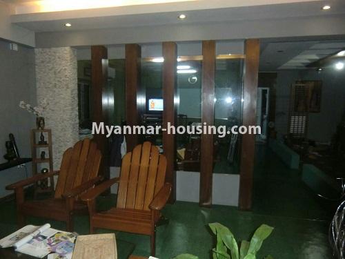 မြန်မာအိမ်ခြံမြေ - ရောင်းမည် property - No.3144 - တာမွေတွင် တိုက်ခန်း ရောင်းရန်ရှိသည်။ - living room
