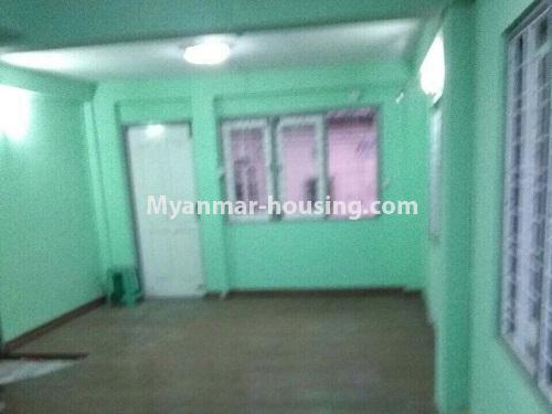 Myanmar real estate - for sale property - No.3151 - Apartment for sale in Downtown! - hall view