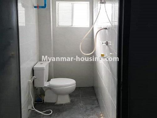 Myanmar real estate - for sale property - No.3157 - Confo room for sale in Sanchaung! - bathroom view