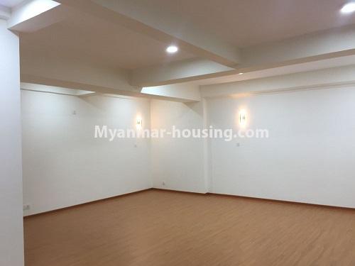 Myanmar real estate - for sale property - No.3162 - Condo Room for sale in Hlaing! - single bedroom
