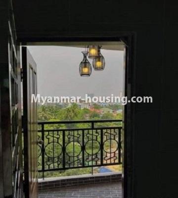 缅甸房地产 - 出售物件 - No.3163 - Nawarat Condo room for sale in Kamaryut! - balcony