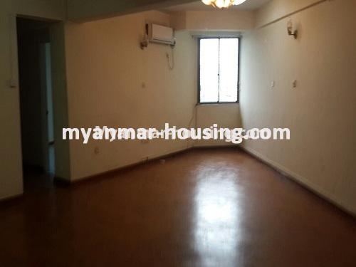 缅甸房地产 - 出售物件 - No.3184 - Condo room in Kan Yeik Mon Condo for sale in Hlaing! - master bedroom 2