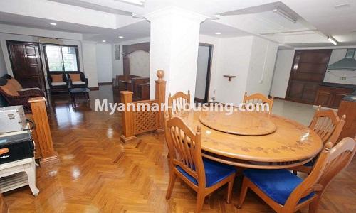 မြန်မာအိမ်ခြံမြေ - ရောင်းမည် property - No.3188 - မရမ်းကုန်း Ocean condo တွင် ကွန်ဒိုခန်း ရောင်းရန်ရှိသည်။ - dining area