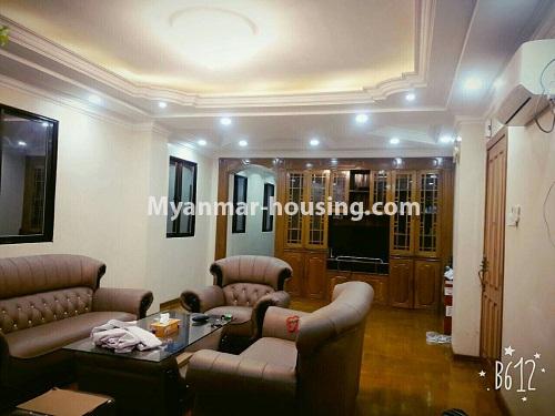 缅甸房地产 - 出售物件 - No.3190 - Condo room for sale in Botahtaung Township. - living room
