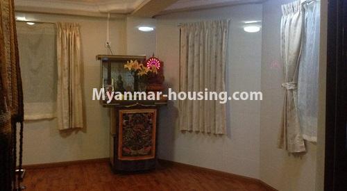 မြန်မာအိမ်ခြံမြေ - ရောင်းမည် property - No.3212 - ကမာရွတ်တွင် ကွန်းဒိုခန်း ရောင်းရန်ရှိသည်။ - single bedrom