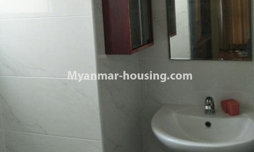 မြန်မာအိမ်ခြံမြေ - ရောင်းမည် property - No.3213 - သန်လျင် ကြယ်မြို့တော်ကွန်ဒိုတွင် အခန်းရောင်းရန် ရှိသည်။ - bathroom