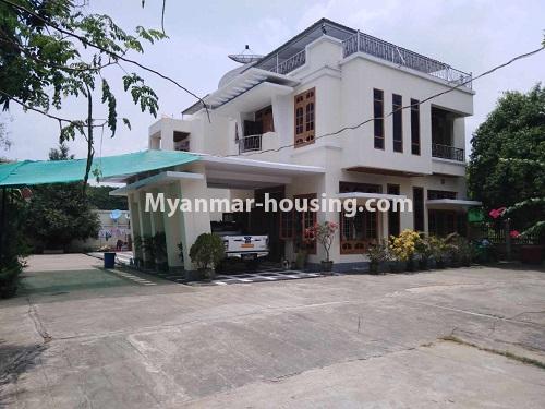 缅甸房地产 - 出售物件 - No.3234 - Landed house in large compound for sale in Tarmway! - house view