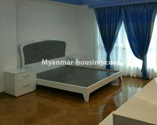 缅甸房地产 - 出售物件 - No.3237 - Shwe Moe Kaung Condominium room for sale in Yankin! - master bedroom 1