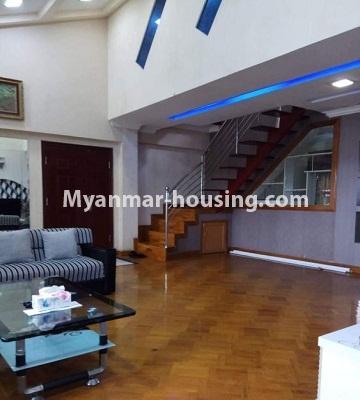 缅甸房地产 - 出售物件 - No.3243 - Downtown Condominium room for sale! - living room area and  attic