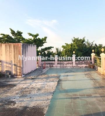Myanmar real estate - for sale property - No.3267 - Landed house for sale in North Dagon! - roof view