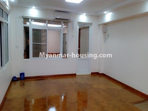 Myanmar real estate - for sale property - No.3273 - Downtown penthouse condominium room for slae! - living room