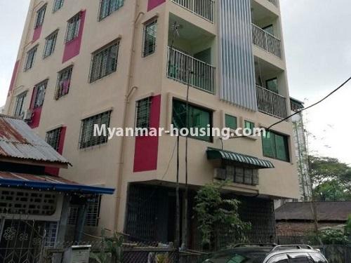 ミャンマー不動産 - 売り物件 - No.3281 - New apartment for sale in Mingalar Taung Nyunt! - lower view of the building
