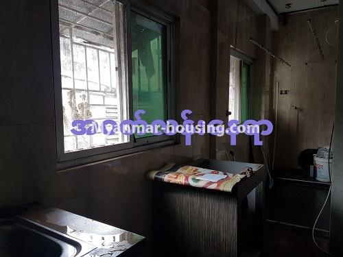 缅甸房地产 - 出售物件 - No.3284 - Large apartment room for sale near Yae Kyaw Market, Pazundaung! - washing machine area