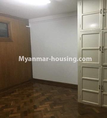 缅甸房地产 - 出售物件 - No.3285 - First floor apartment for sale in Downtown. - bedroom 1