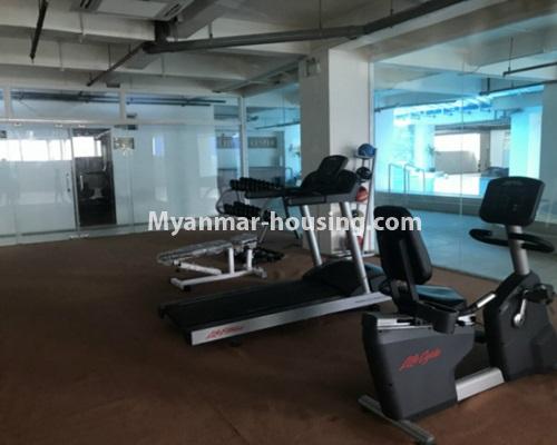 မြန်မာအိမ်ခြံမြေ - ရောင်းမည် property - No.3300 - လှိုင်တွင် ဇိမ်ခံကွန်ဒိုခန်းသစ် ရောင်းရန်ရိသည်။ - gym