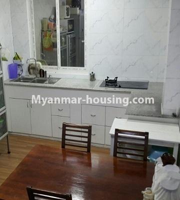 မြန်မာအိမ်ခြံမြေ - ရောင်းမည် property - No.3304 - တောင်ဥက္ကလာတွင် တိုက်သစ် ပြင်ဆင်ပြီး တိုက်ခန်းရောင်းရန်ရှိသည်။ - Kitchen