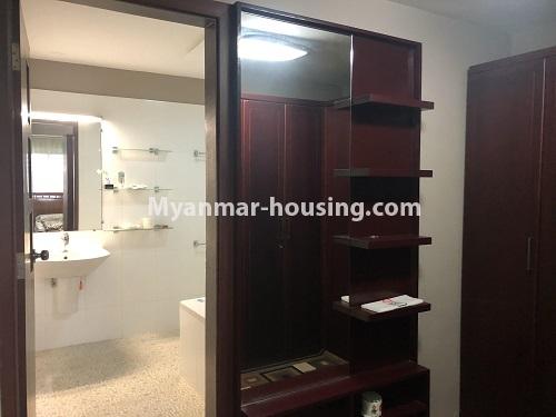 ミャンマー不動産 - 売り物件 - No.3305 - Nice condominium room with beautiful decoration for sale in Dagon! - bathroom 1