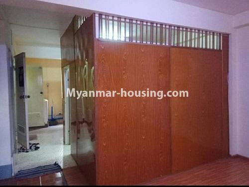 缅甸房地产 - 出售物件 - No.3327 - Apartment for sale in Sanchaung! - bedroom view
