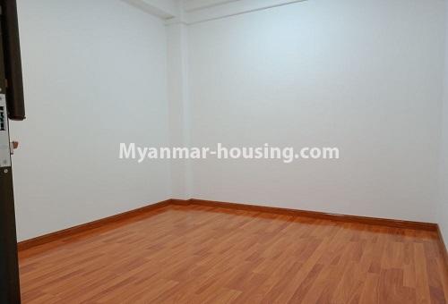 ミャンマー不動産 - 売り物件 - No.3336 - Lower level and decorated apartment room for sale in Sanchaung! - bedroom 