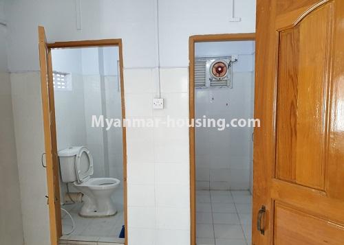 缅甸房地产 - 出售物件 - No.3342 - New Condominium room for sale in Sanchaung! - compound bathroom and toilet