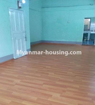 ミャンマー不動産 - 売り物件 - No.3361 - Apartment for sale near Kyauk Myaung Bus-top, Tarmway! - hall view