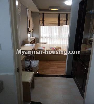 မြန်မာအိမ်ခြံမြေ - ရောင်းမည် property - No.3390 - သန်လျင်တွင် ပြင်ဆင်ပြီး အိပ်ခန်းသုံးခန်းနှင်ပရိဘောဂပါသော ကွန်ဒိုခန်း ရောင်းရန်ရှိသည်။ - another single bedroom view