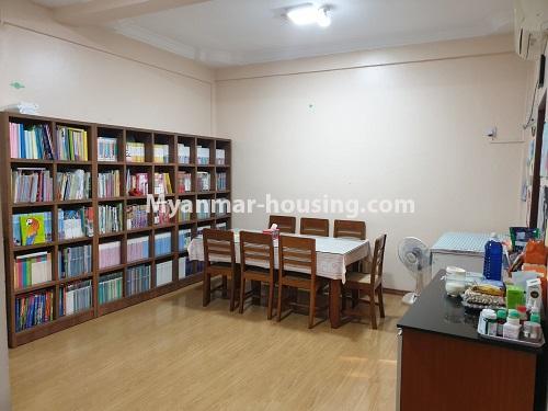 缅甸房地产 - 出售物件 - No.3395 - Three bedroom Cherry Condominium room for sale in South Okkalapa! - master bedroom view