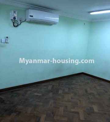 ミャンマー不動産 - 売り物件 - No.3406 - Aung Chan Thar Condominium room for sale in Kamaryut! - bedroom 2 view