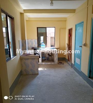 缅甸房地产 - 出售物件 - No.3425 - New building top floor for sale in Sanchaung! - kitchen view