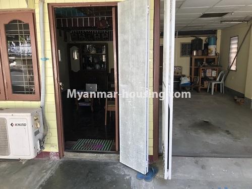 ミャンマー不動産 - 売り物件 - No.3434 - Landed house for sale in South Okkalapa! - main door and garage view